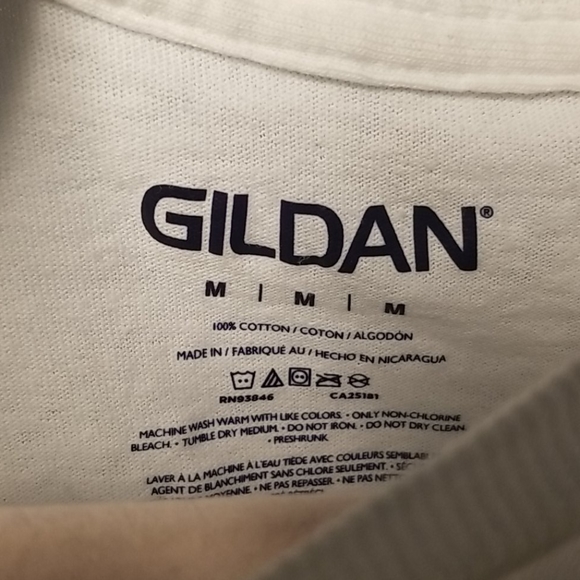 Custom tee - Picture 3 of 3